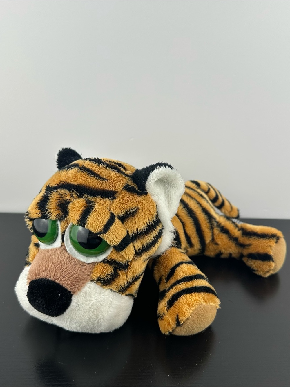 Russ Berrie Rare Lil Peepers Tuffley Tiger 9” Green Eyes Orange Plush Stuffed